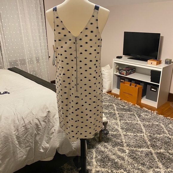 Loft Polka Dot dress - Picture 2 of 6